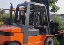 Stivuitoare frontale diesel Lugli 505 E
