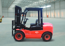 Stivuitoare frontale diesel EP CPCD40T3