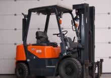 Stivuitoare frontale diesel Doosan D25G