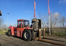 Stivuitoare frontale diesel Kalmar DCB 32-1200