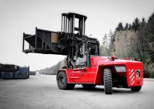 Stivuitoare frontale diesel Kalmar DCG280-12LB