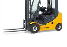 Stivuitoare frontale diesel Jungheinrich DFG 320s