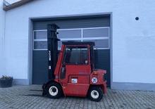 Stivuitoare frontale diesel Clark DPM 20 L