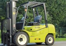 Stivuitoare frontale diesel Clark GTS 20 D