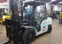 Stivuitoare frontale diesel UniCarriers PF110YD