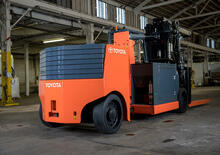 Stivuitoare frontale diesel Toyota THDA15/25