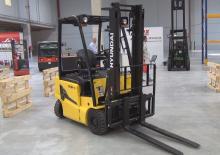 Stivuitoare frontale electrice Hyundai 16B-9