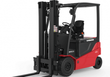 Stivuitoare frontale electrice RAYMOND 4810