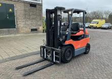Stivuitoare frontale electrice Toyota 7 FB 30