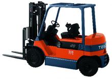 Stivuitoare frontale electrice Toyota 7 FBMF 25 S