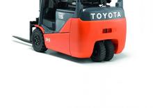 Stivuitoare frontale electrice Toyota 8 FBET 16