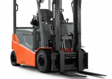 Stivuitoare frontale electrice Toyota 8 FBMT 45