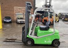 Stivuitoare frontale electrice Cesab Blitz 416