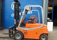 Stivuitoare frontale electrice BT C 4 E 400 V