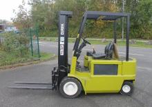 Stivuitoare frontale electrice Clark CEM 25 S