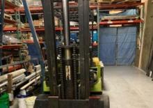 Stivuitoare frontale electrice Clark EC 500 100