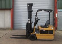 Stivuitoare frontale electrice Caterpillar EP 18 T
