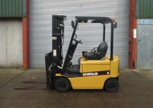 Stivuitoare frontale electrice Caterpillar EP18K