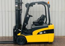 Stivuitoare frontale electrice Caterpillar EP20N T