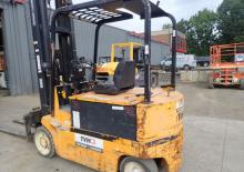 Stivuitoare frontale electrice Yale ERC 35 AKE