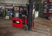 Stivuitoare frontale electrice Caterpillar F 25