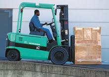 Stivuitoare frontale electrice Mitsubishi FB 25 KPAC