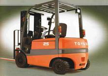 Stivuitoare frontale electrice Toyota FBMF 30