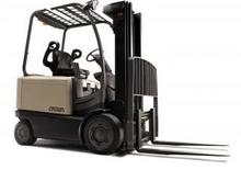 Stivuitoare frontale electrice Crown FC 4020 2.5