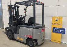 Stivuitoare frontale electrice TCM FR 30-7