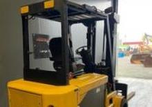 Stivuitoare frontale electrice Caterpillar M 120 D