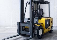 Stivuitoare frontale electrice Carer R 50 H²S