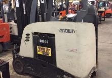 Stivuitoare frontale electrice Crown SC 522X-30