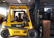 Stivuitoare frontale electrice Nuova Detas SE 50
