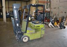 Stivuitoare frontale electrice Clark TMG 12