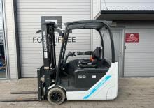 Stivuitoare frontale electrice UniCarriers TX 3-20 L