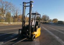 Stivuitoare frontale electrice OM-Pimespo XE 12/3