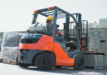 Stivuitoare frontale LPG Toyota 8FGU32