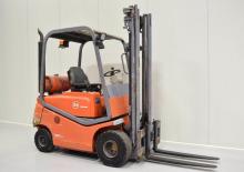 Stivuitoare frontale LPG BT CBG 2.0