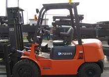 Stivuitoare frontale LPG Dalian CPQD 30 FA