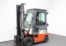 Stivuitoare frontale LPG Nissan PJ 01 A 18 U