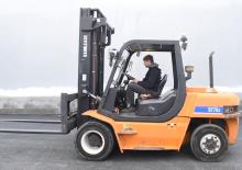 Stivuitoare frontale LPG Samsung SF 70 L