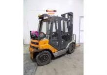 Stivuitoare frontale LPG Nissan UGD 02 A 32 PQ