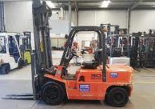 Stivuitoare frontale LPG Nissan UGJ 02 A 30 U