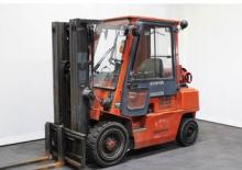 Stivuitoare frontale LPG Nissan UJ 02 A 20 U