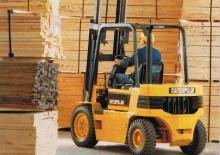 Stivuitoare frontale LPG Caterpillar V 40 E