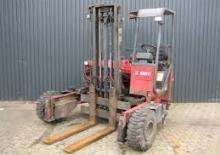 Stivuitoare montate pe camion Diesel Moffett-Kooi M 5-20.4