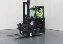 Stivuitoare multidirecționale Diesel Combi-Lift CB 2500 XL