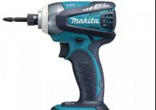 Șurubelnițe cu impact, fără fir, & chei fixe Makita BTD133 