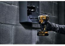 Șurubelnițe cu impact, fără fir, & chei fixe DEWALT DCF787C2 