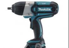 Șurubelnițe cu impact, fără fir, & chei fixe Makita DTW450